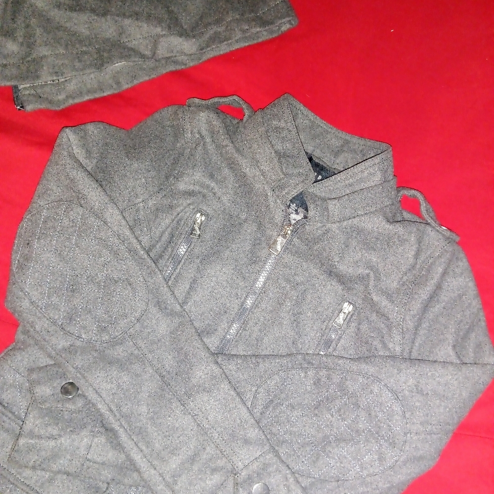 Therapy Jacket - Picture 2 of 8